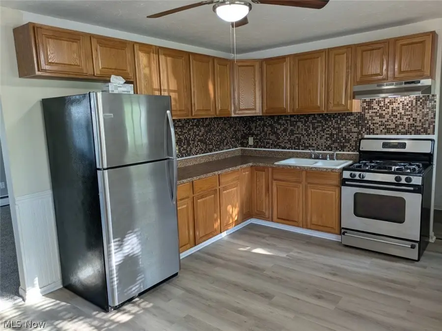147 Morgan Avenue, Elyria, OH 44035 - #2