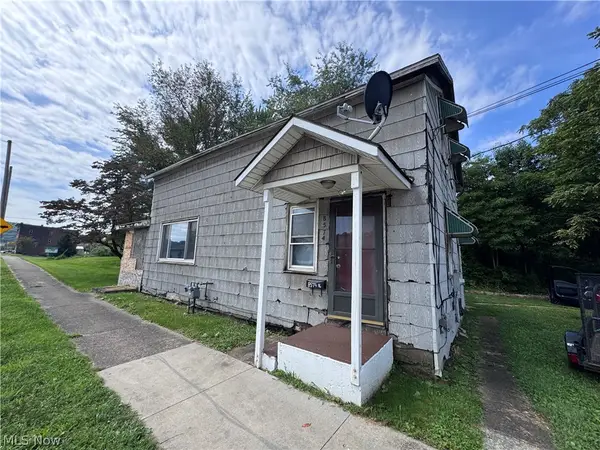 8574 N High Street, Mineral City, OH 44656