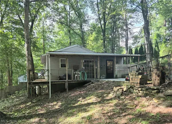 5082 Poplar Sw Drive, Carrollton, OH 44615