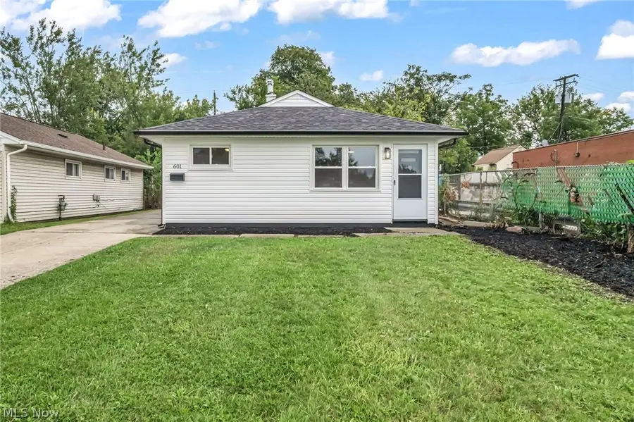 601 Northfield Road, Bedford, OH 44146 - #2