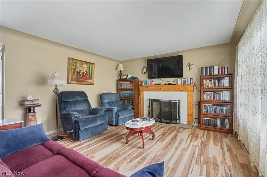 1997 Heather Lane, Youngstown, OH 44511 - #3
