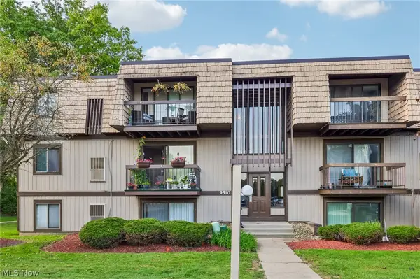 9510 Cove Drive #C10, North Royalton, OH 44133