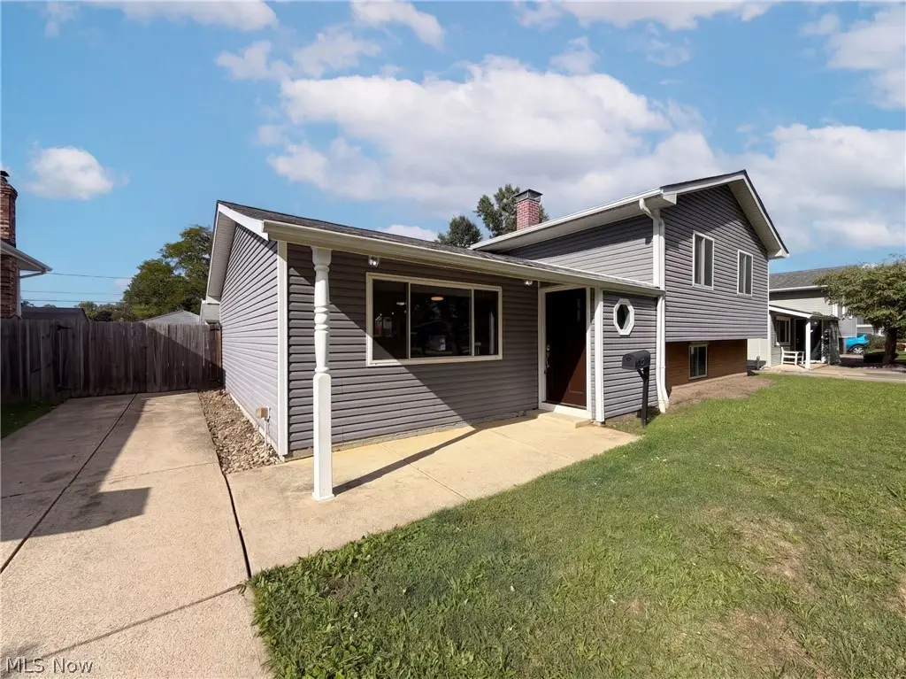 25142 Deerfield Drive, North Olmsted, OH 44070 - #1