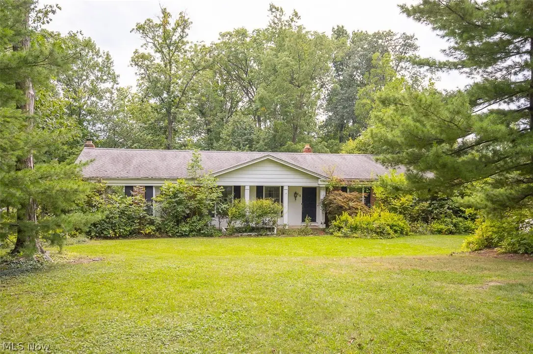 218 Wintergreen Hill Drive, Painesville, OH 44077 - #1
