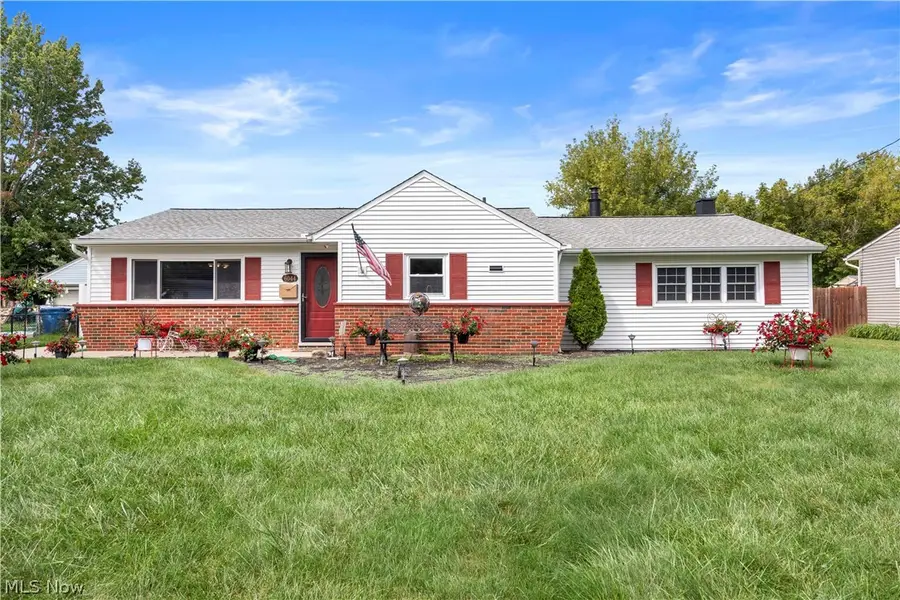 6044 Paula Boulevard, North Ridgeville, OH 44039 - #2