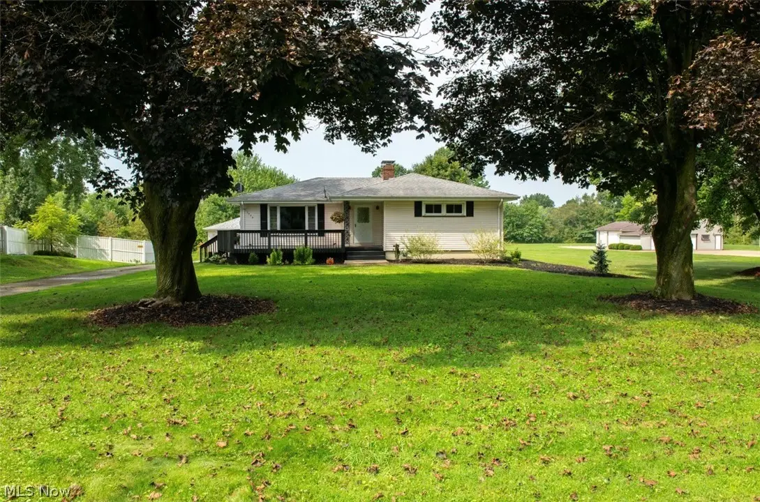 1575 Niles Cortland Ne Road, Warren, OH 44484 - #1