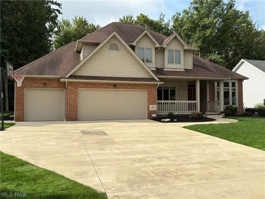 7747 Amberwood Trail, Youngstown, OH 44512 - #2