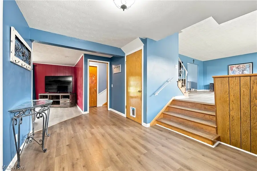 4837 Leigh Nw Avenue, Canton, OH 44709 - #2