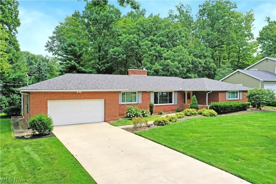 8637 Squirrel Hill Ne Drive, Warren, OH 44484 - #2