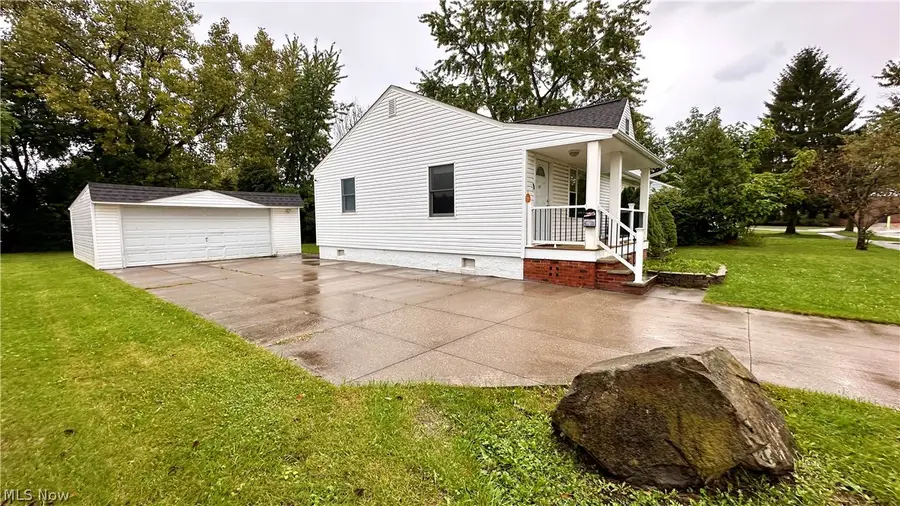 233 John Street, Bedford, OH 44146 - #2