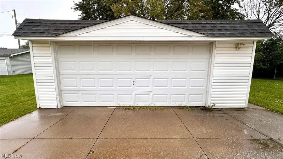 233 John Street, Bedford, OH 44146 - #3