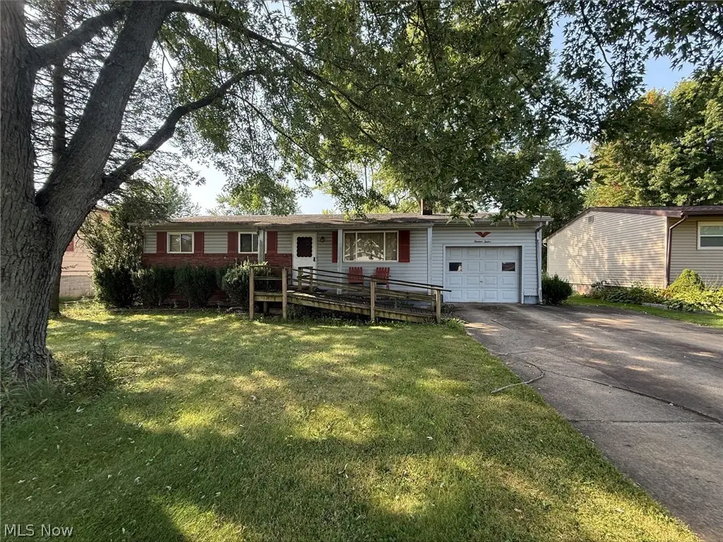 1312 Deforest Se Road, Warren, OH 44484 - #1