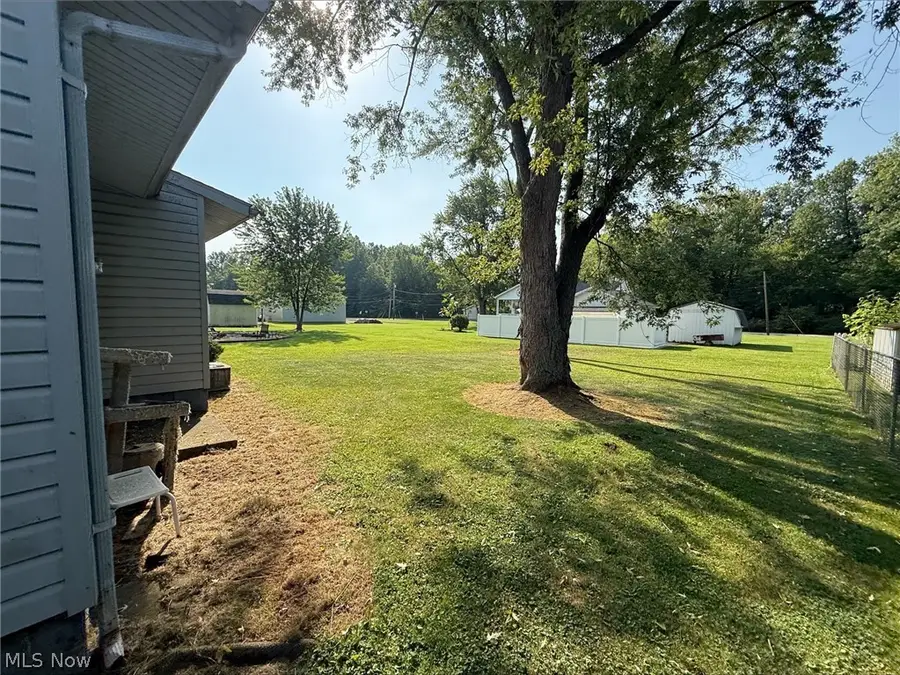 1312 Deforest Se Road, Warren, OH 44484 - #2
