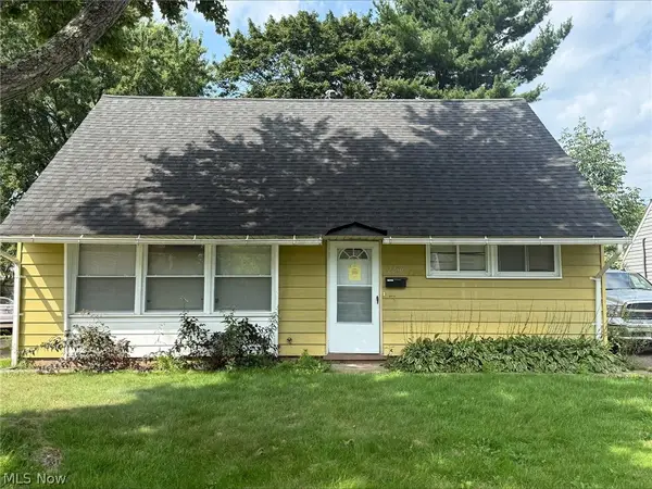 2230 Larchdale Drive, Cuyahoga Falls, OH 44221