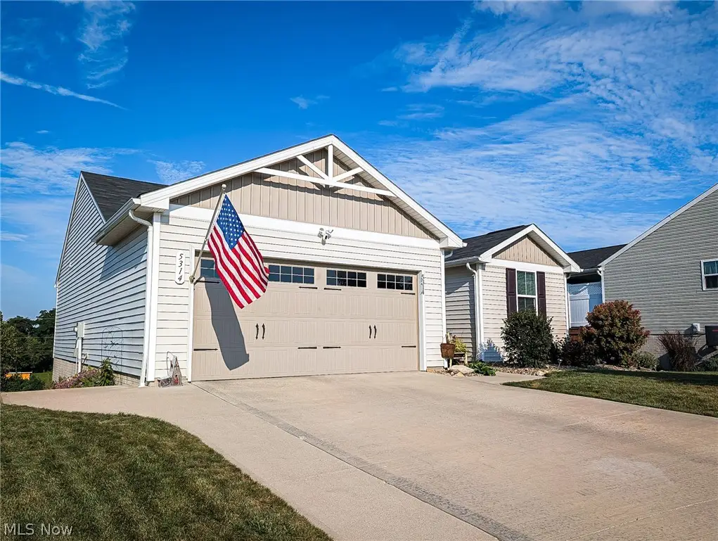 5314 Frederick Street, Barberton, OH 44203 - #1