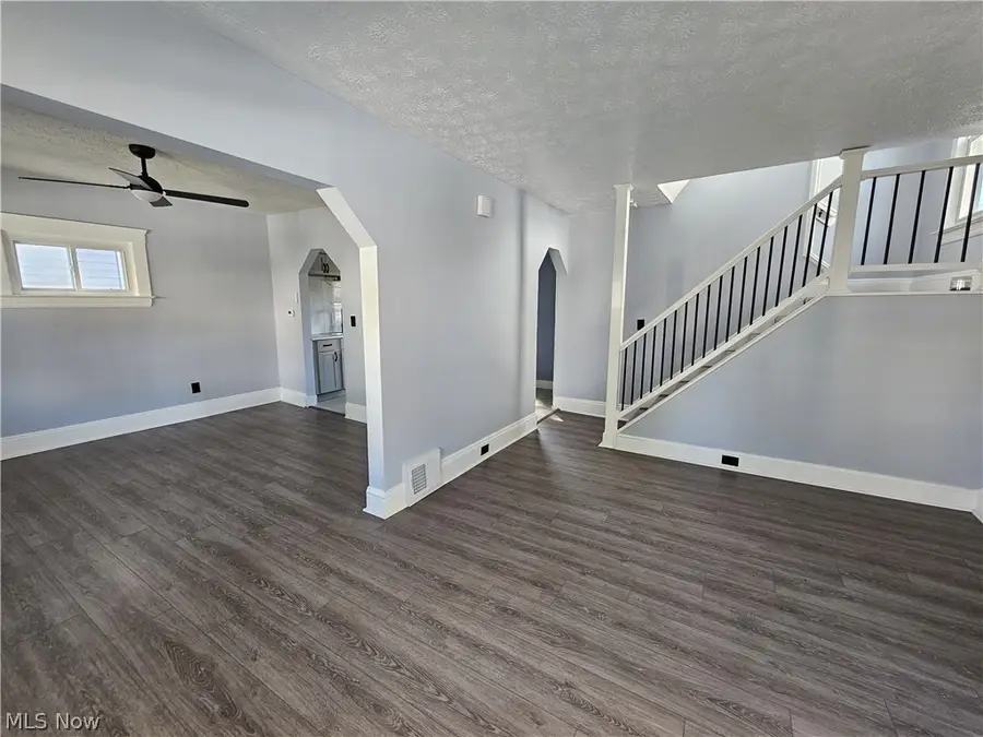 3388 W 118th Street, Cleveland, OH 44111 - #3