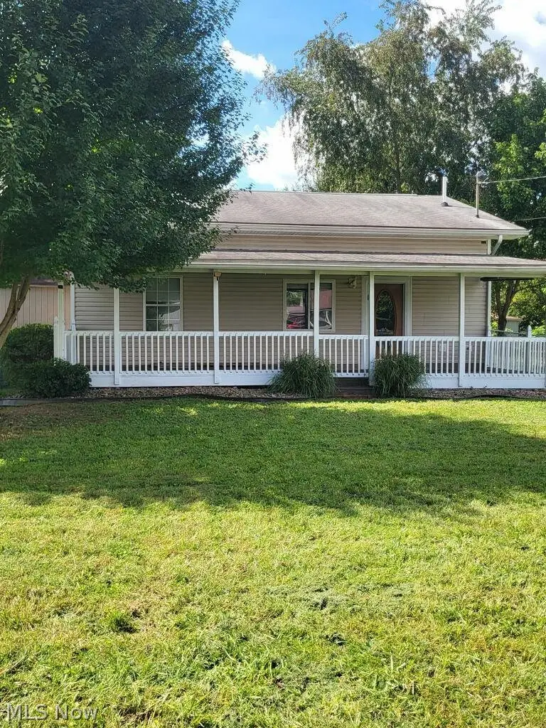 505 Walnut Street, Belpre, OH 45714 - #2