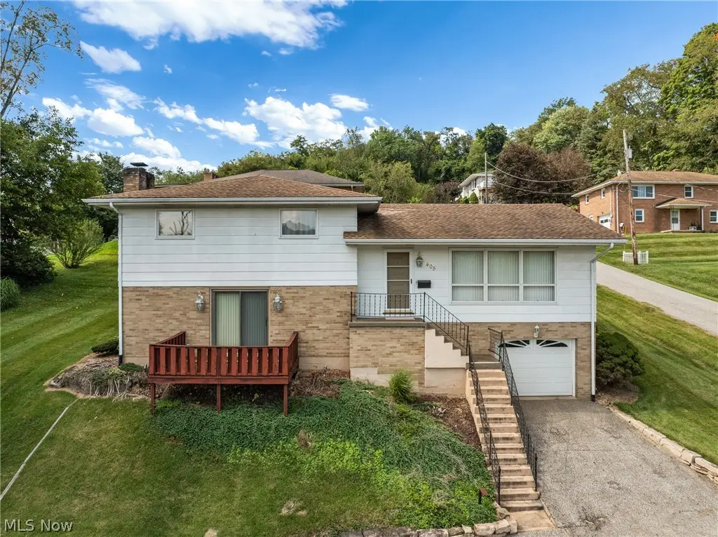 405 N 10th Street, Martins Ferry, OH 43935 - #1