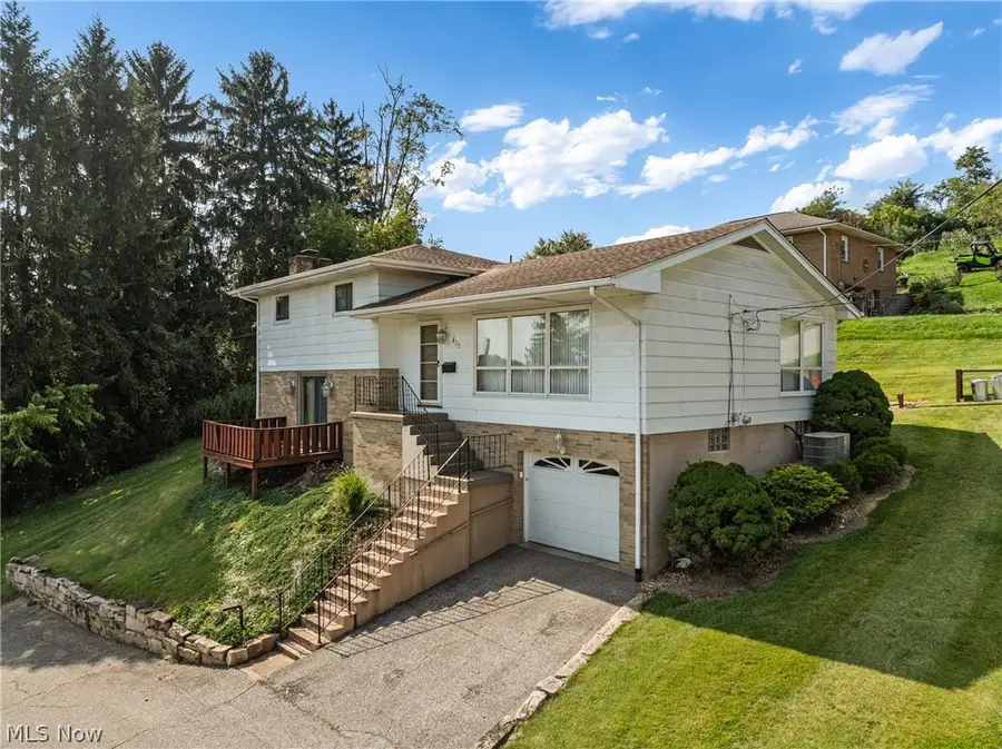 405 N 10th Street, Martins Ferry, OH 43935 - #2