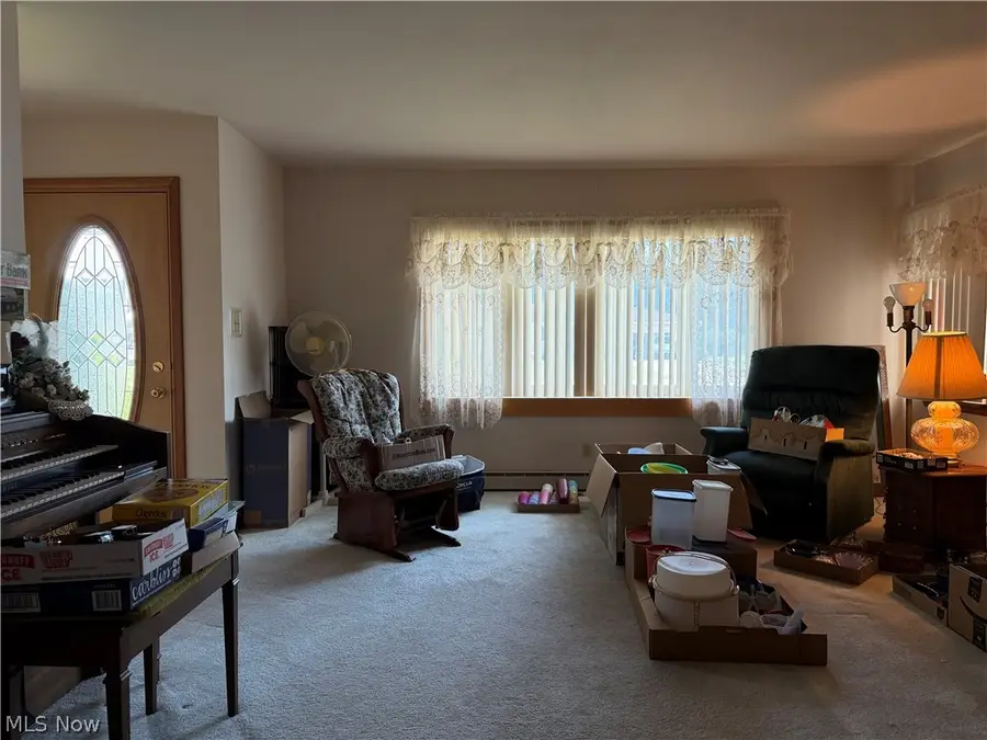 6063 E State Road, Newcomerstown, OH 43832 - #2