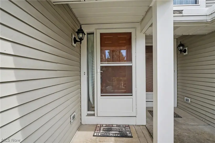 2466 Wrens S Drive, Stow, OH 44224 - #2