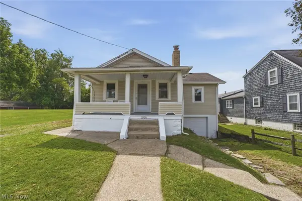 1916 29th Nw Street, Canton, OH 44709