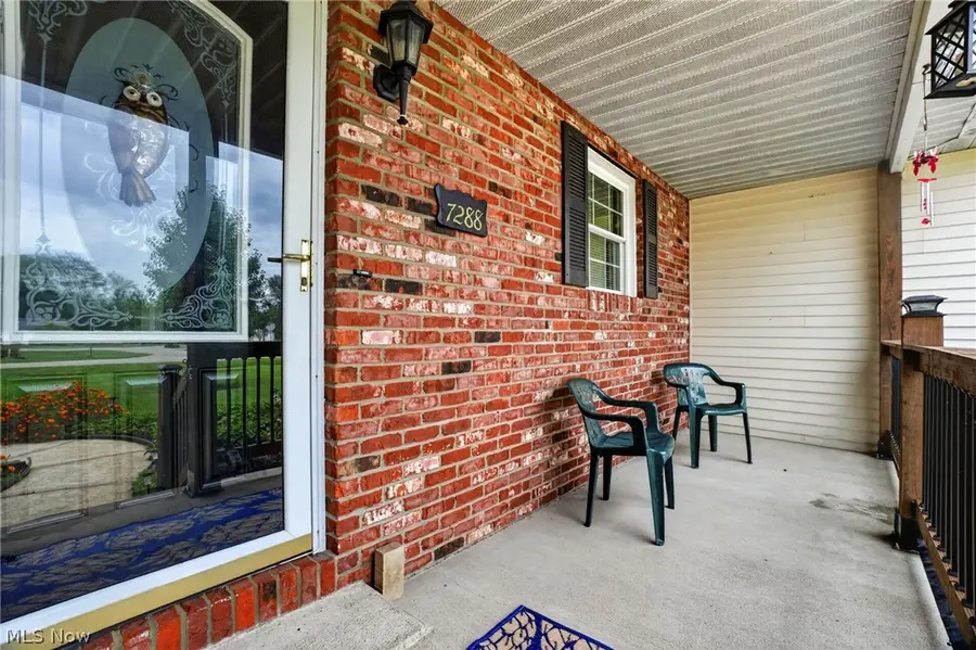 7288 Fieldstone Avenue, Conneaut, OH 44030 - #3