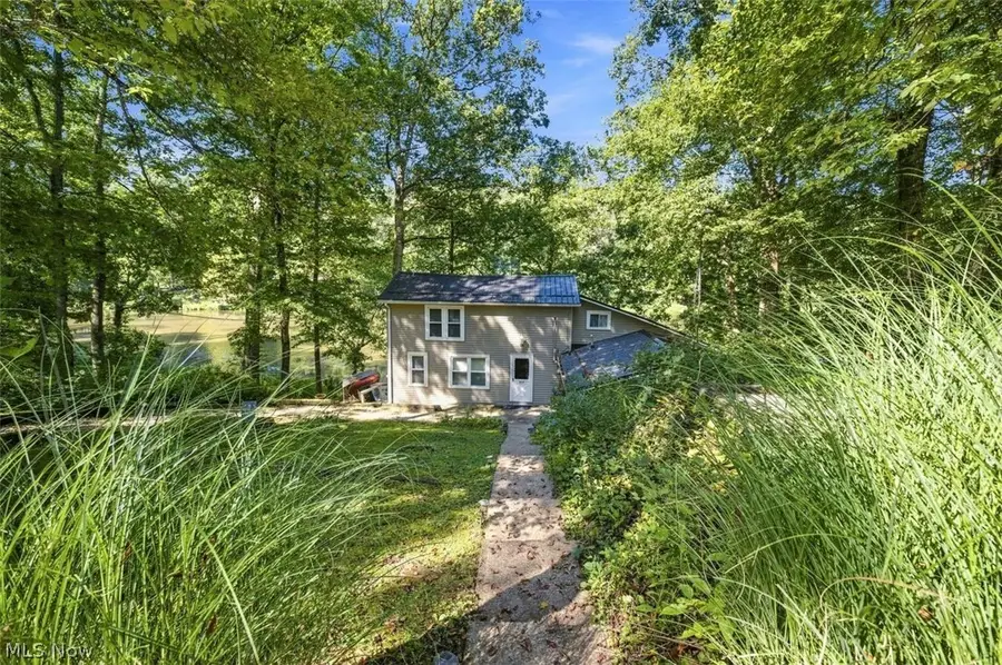 505 Stony Lake Drive, Carrollton, OH 44615 - #3