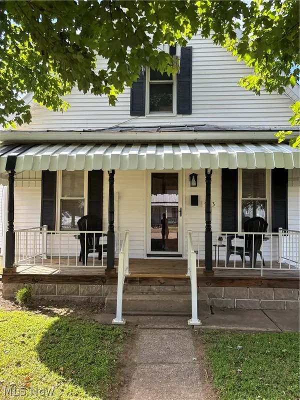 703 Fifth Street, St Marys, WV 26170