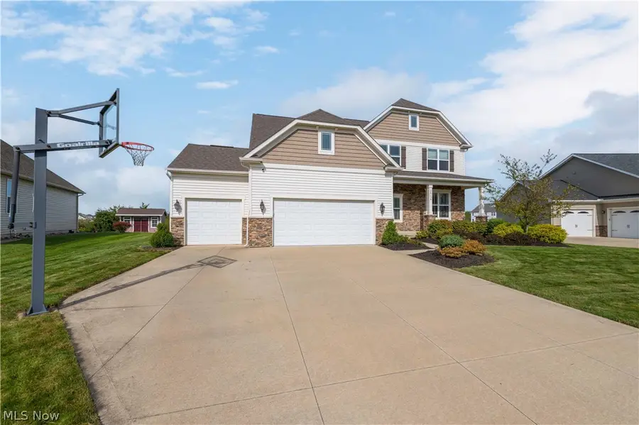 36136 W Shore Parkway, North Ridgeville, OH 44039 - #3