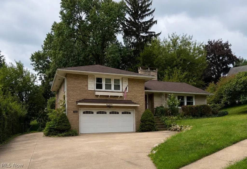 144 Everhard Sw Road, North Canton, OH 44709 - #1