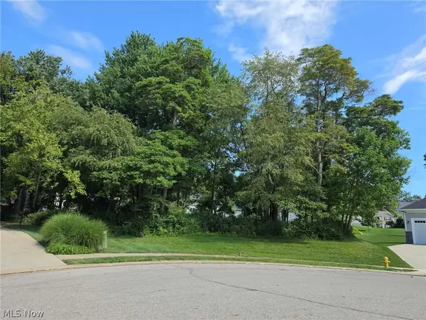 1347 Cherry Bark Court, Heath, OH 43056
