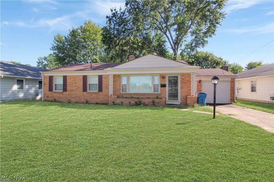 611 Alice Street, Port Clinton, OH 43452 - #2