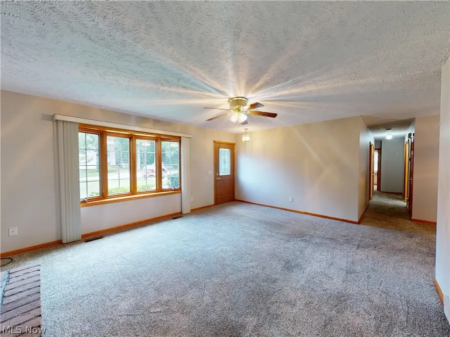 1646 Bridle Path, Painesville, OH 44077 - #3
