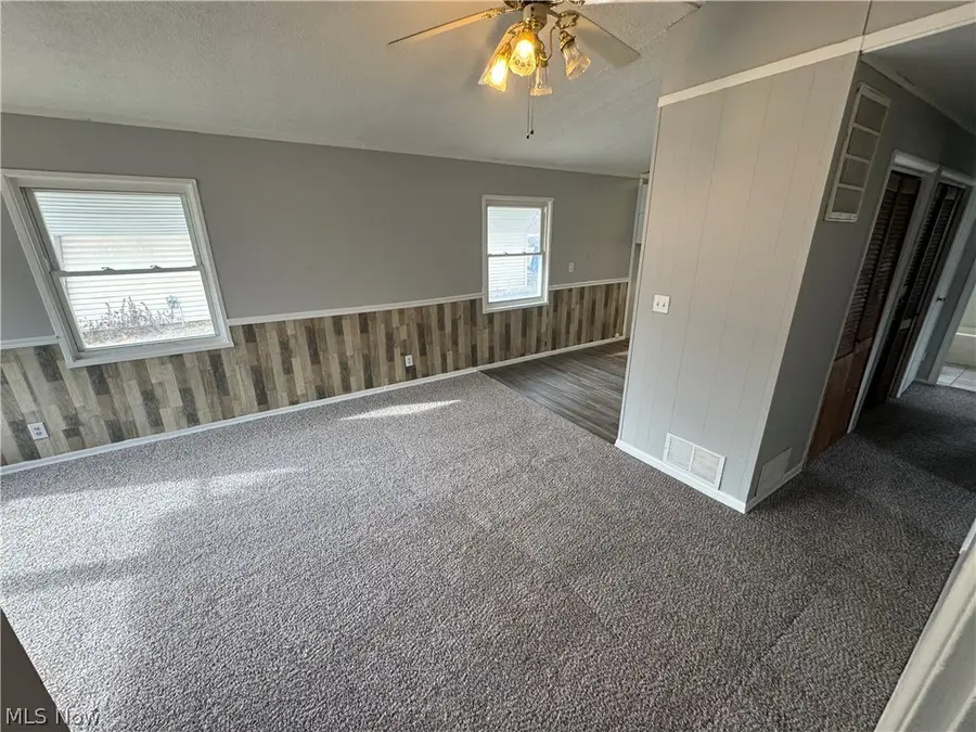 1029 Chester Street, Zanesville, OH 43701 - #3