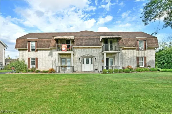 882 Pearson Circle #1, Youngstown, OH 44512