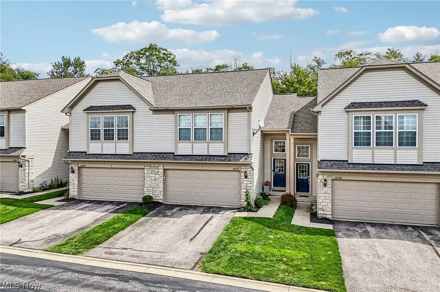 3892 Gardiner Run, Akron, OH 44321 - #2