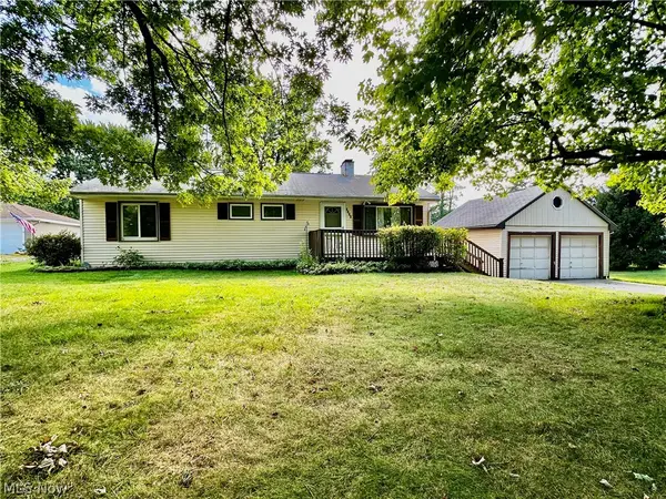 1188 Meadowbrook Boulevard, Stow, OH 44224