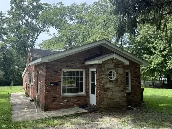 8308 Bellflower Road, Mentor, OH 44060