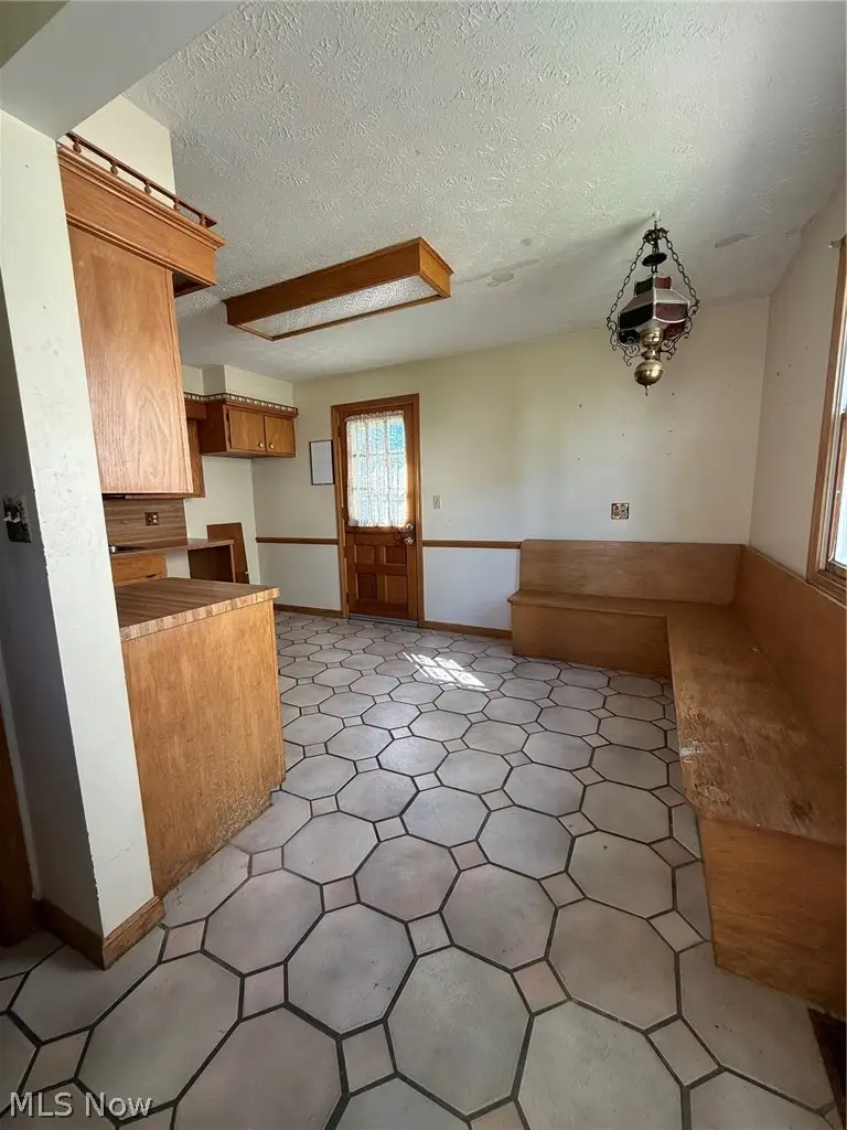 1518 34th Ne Street, Canton, OH 44714 - #3