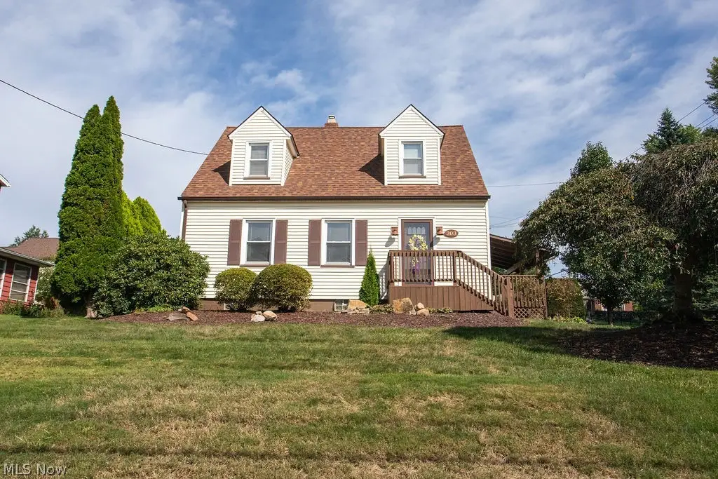 303 N Bentley Avenue, Niles, OH 44446 - #1