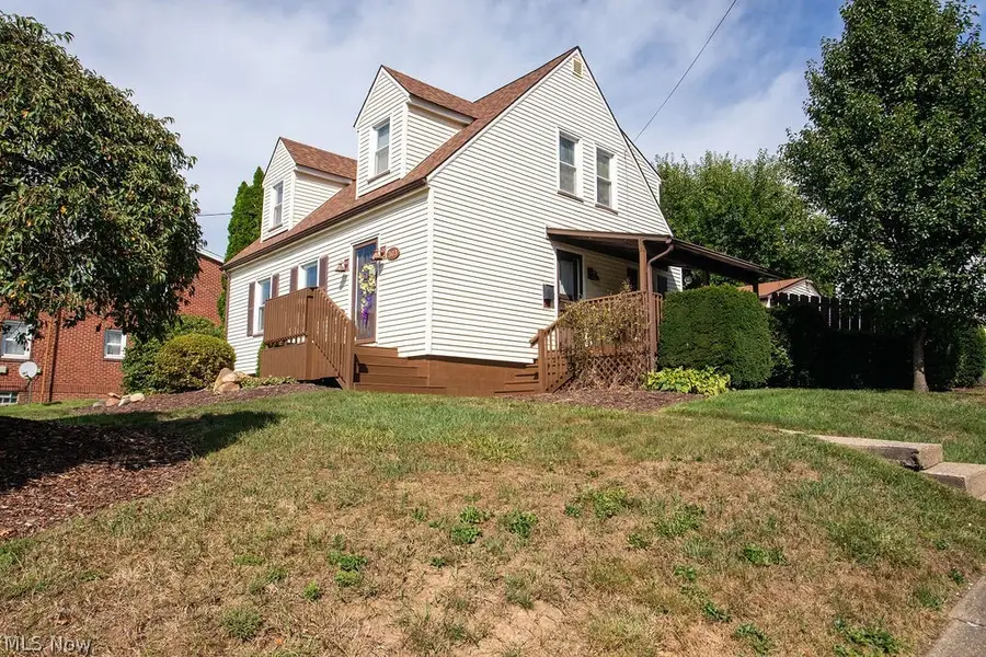 303 N Bentley Avenue, Niles, OH 44446 - #3