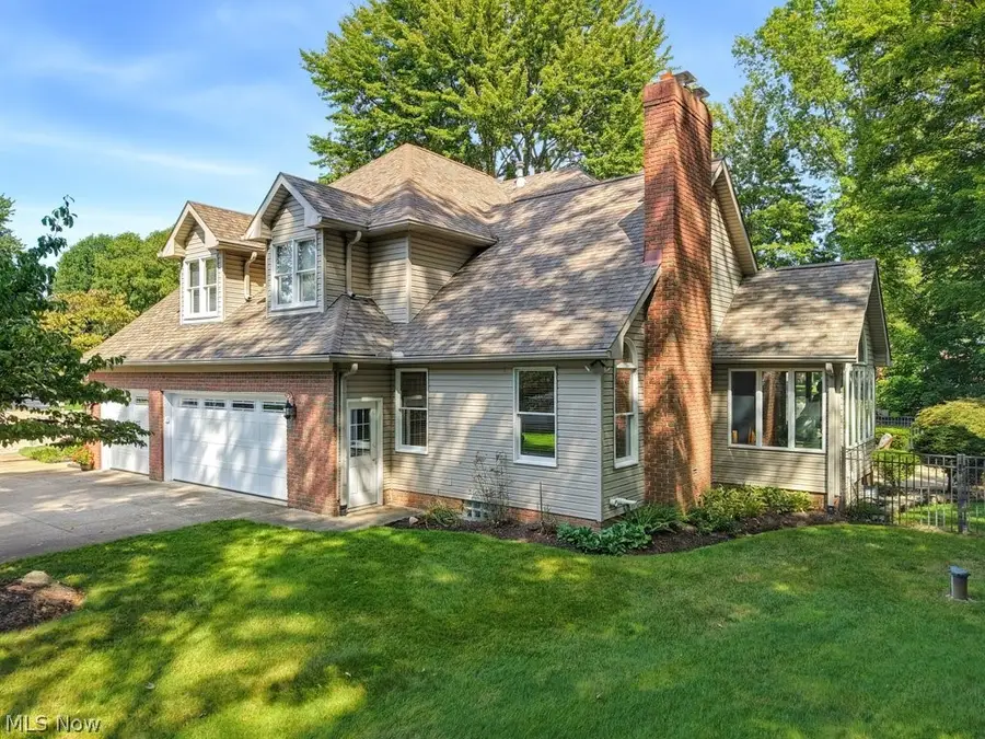 4105 Highpoint Drive, Green, OH 44685 - #2