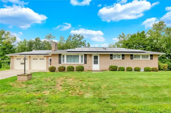1351 Maple Heights Lane, Coshocton, OH 43812