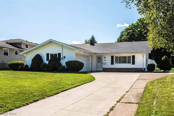 28723 Tudor Drive, North Olmsted, OH 44070
