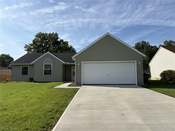 459 Hampton Drive, Elyria, OH 44035