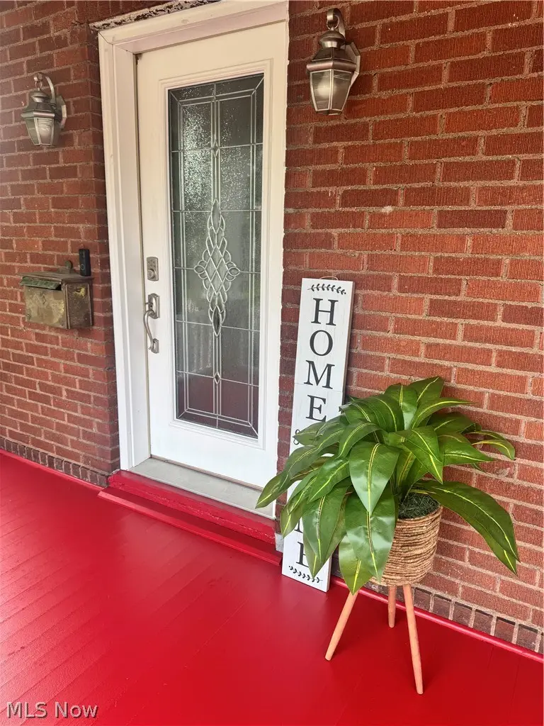 406 E Lincoln Way, Lisbon, OH 44432 - #3
