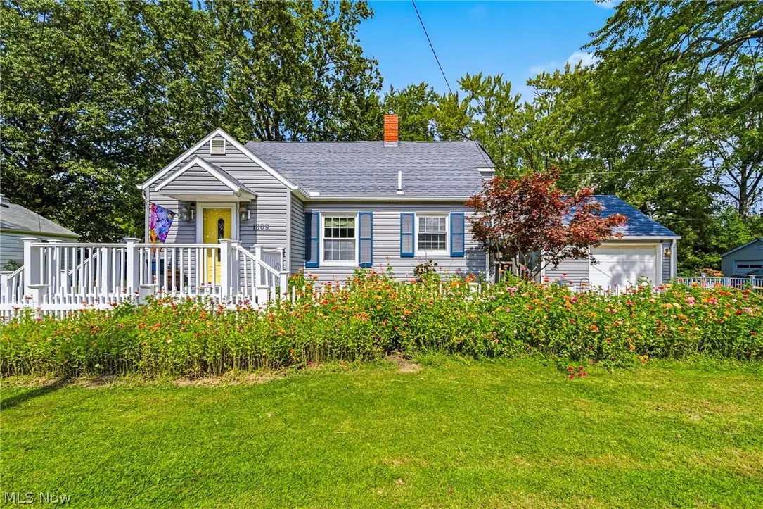 1809 W 16th Street, Ashtabula, OH 44004 - #1