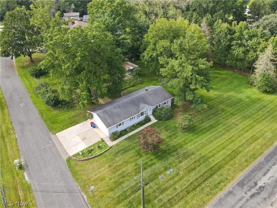 1200 Doralee Drive, Mogadore, OH 44260 - #3