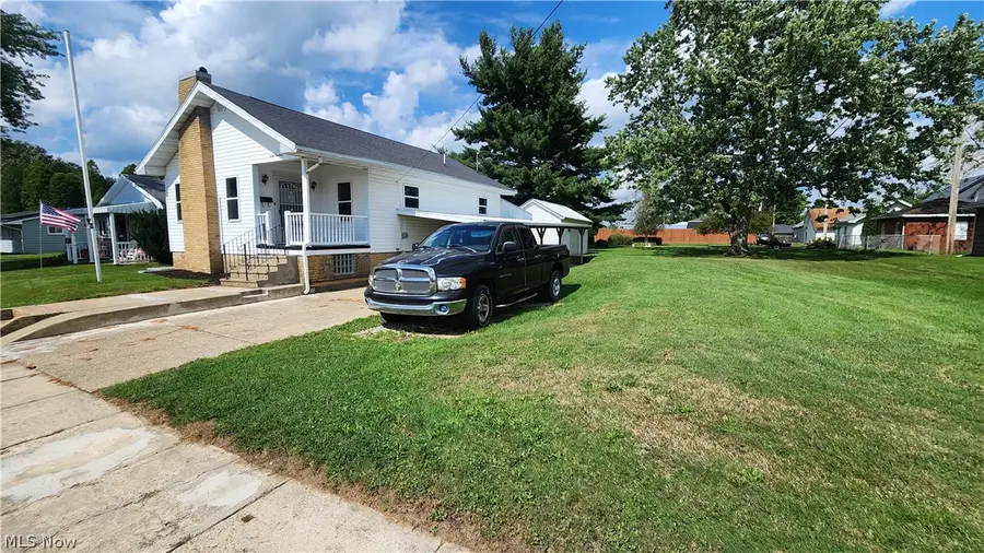 319 Franklin Street, Uhrichsville, OH 44683 - #3